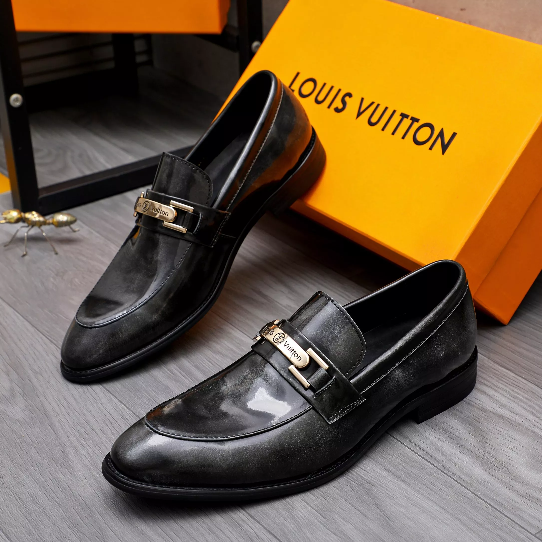 louis vuitton lv oxfords chaussures pour homme s_12a1a60